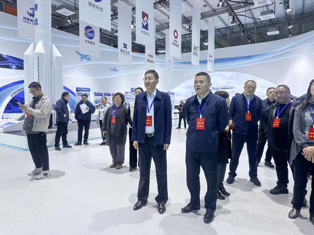 1761811880404230.jpg 08702ca4d686a65183538aae72fb40ad.jpg